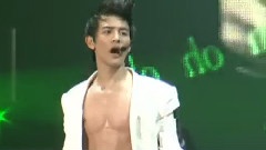 SHINee - OMG
