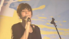 女孩与机器人 - Can't Get You Out Of My Head