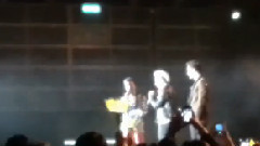 G-Dragon(BigBang),太阳(Bigbang),胜利(Bigbang) - Let's Talk About Love & Bad Boy & Fantastic Baby