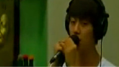 BEAST - Fiction Kiss The Radio