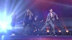 东方神起 - 金正恩的巧克力