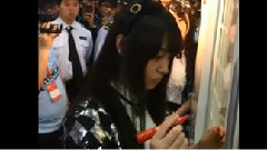 SNH48 - 深圳机械展菱商展台签名