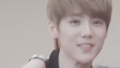 EXO - สายตายาว