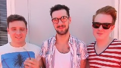 Two Door Cinema Club - 巡演 纪录片