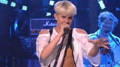 Robyn - Dancing On My Own