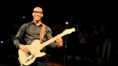 Raphael Saadiq - Movin Down The Line