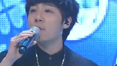 Roy Kim,郑俊英 - Sing A Song