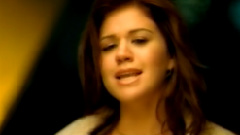 Kelly Clarkson - The Trouble With Love Is