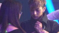 EXO,EXO-M - 后台换衣服