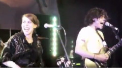 Grouplove - Itchin' On A Photograph
