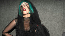 Lady Gaga - Lady Gaga - Monster 歌词版