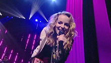 Bridgit Mendler - Hurricane 迪士尼电台音乐大奖2013现场版