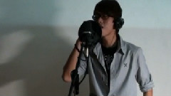 模仿翻唱 - Next 2 You