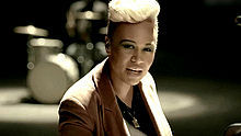 Emeli Sandé,Yoo Sung Eun - Emeli Sandé - Next to me