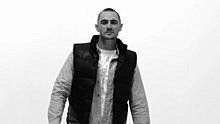 Charlie Brown,M.I.B - Charlie Brown - Dependency