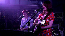 Gabrielle Aplin - Gabrielle Aplin - Please Don't Say ... 现场版
