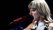 泰勒·斯威夫特 - Taylor Swift  - Red 美国乡村音乐节2013现场版