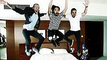 Linkin  Park,Steve Aoki - Linkin Park ft Steve Aoki - A Light that Never...