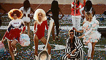 Robin Thicke - Robin Thicke ft 2Chainz - Give It 2 U