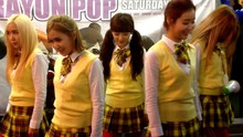 Crayon Pop - 街头宣传热舞秀