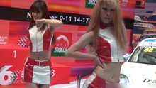 2013赛车女郎现场热舞