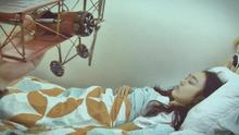 IU - IU - 3个视线 (247)