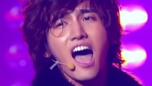 东方神起 - 왜 (Keep Your Head Down)