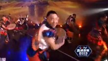 四川土家农民表演队,杨文婷,柳重言 - 幸福生活抿抿甜 现场版 直通春晚 2013/12/21