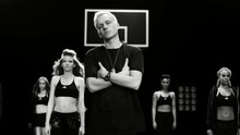 Mr Hudson,N - Mr Hudson - Move