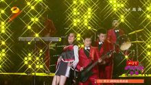尚雯婕 - 尚雯婕 - 长藤挂铜铃