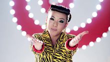 2NE1 - 2NE1 - Follow Me