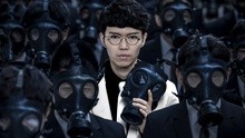 方大同 - 方大同 - 危险世界