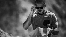 Calle 13 - Adentro