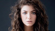 Lorde,艾薇儿·拉维尼 - Lorde - Tennis Court