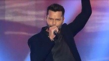 Ricky Martin - Livin La Vida Loca