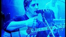 Bersuit Vergarabat - El Viento Trae Una Copla