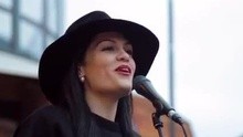 Jessie J - Jessie J - Burnin' Up 现场版