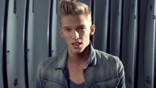 Cody Simpson - Surfboard