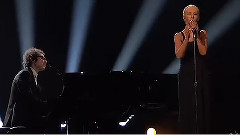 Christina Aguilera,A Great Big World - Say Something