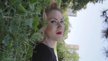 Laura V - Laura - Sans Un mot