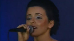 t.A.T.u. - Dangerous And Moving