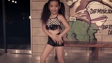 舞蹈达人 - 小萝莉模仿AOA《短发》