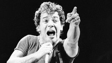 Bruce Springsteen - Dancing In The Dark 现场版