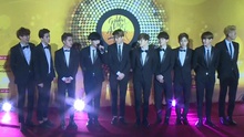 EXO - EXO帅气红毯人气爆棚
