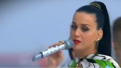 Katy Perry - Firework & Talk