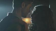 Roselyn Sanchez,Flo Rida - Pick Up Your Game