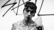Machine Gun Kelly - Against The World