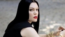 Jessie J - Flashlight