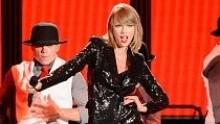 Taylor Swift - Bad Blood 1989世界巡演美国底特律站现场版 2015