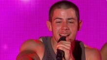 Nick Jonas - Nick Jonas Live At IHeartRadio Summer Pool Party 2015